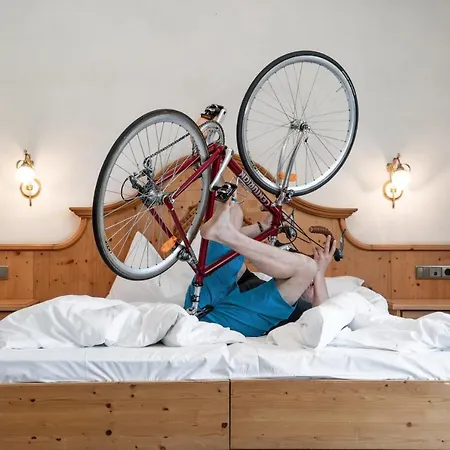 Wochtla Buam Hotel Bruneck